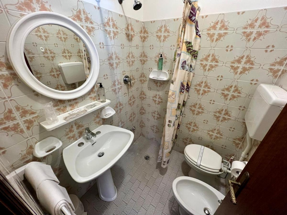 Hotel Ca' Bianca Da Paolino ميسانو ادرياتيكو المظهر الخارجي الصورة
